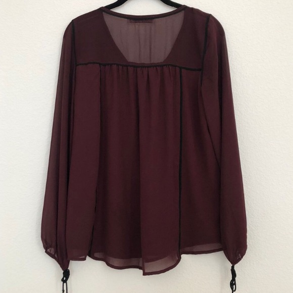 Abercrombie long sleeve maroon blouse size SM - Picture 3 of 4